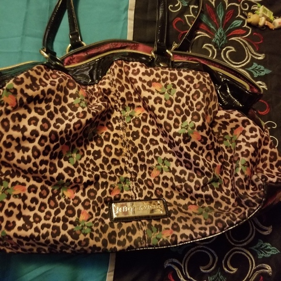 Bag - Picture 2 of 4